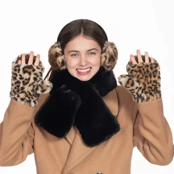 Steve Madden Faux Fur Fingerless Gloves/Mittens Stretch Burgundy One Size - Picture 2 of 6